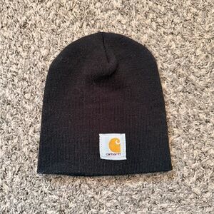 Black Carhartt beanie
